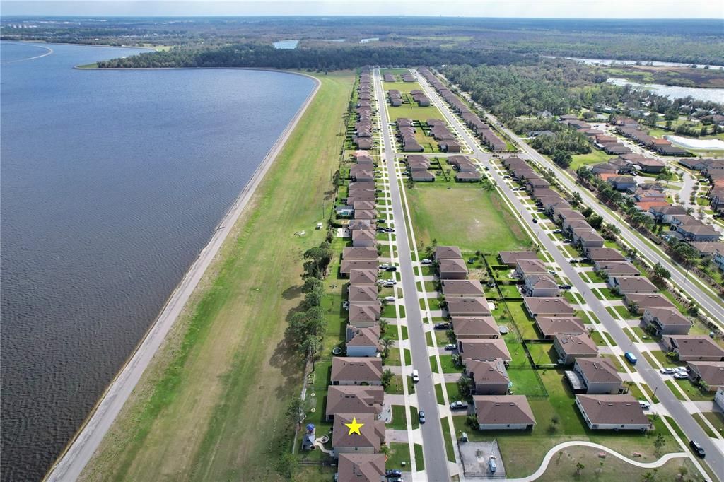 For Sale: $425,000 (5 beds, 3 baths, 2830 Square Feet)