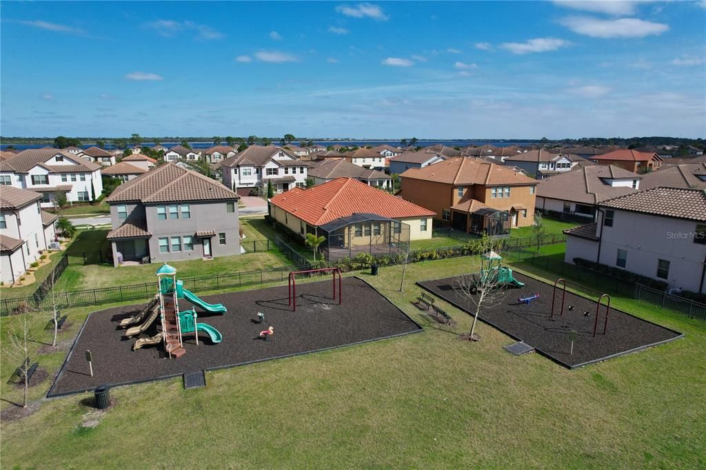 For Sale: $425,000 (5 beds, 3 baths, 2830 Square Feet)