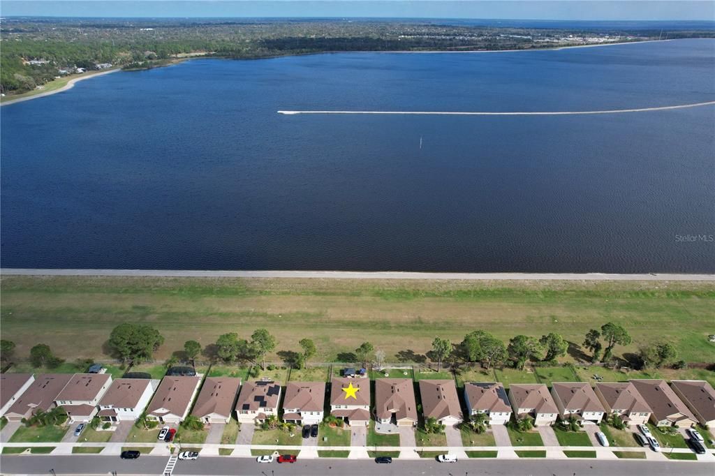 For Sale: $425,000 (5 beds, 3 baths, 2830 Square Feet)