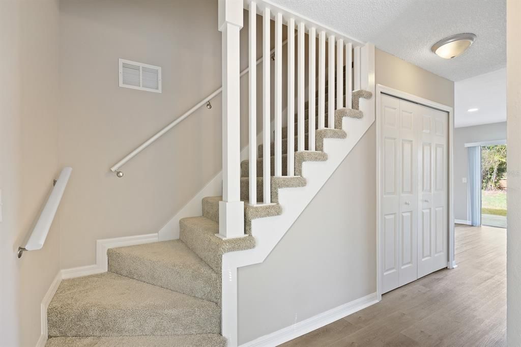 出租: $2,400 (4 贝兹, 2 浴室, 1764 平方英尺)