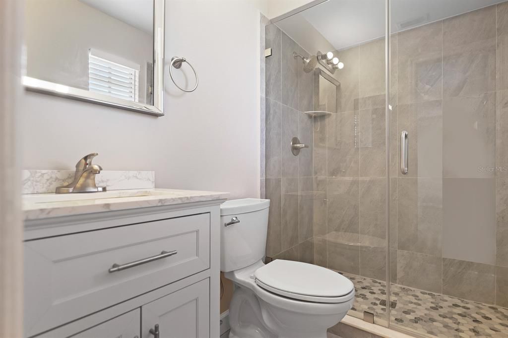 出租: $2,400 (4 贝兹, 2 浴室, 1764 平方英尺)