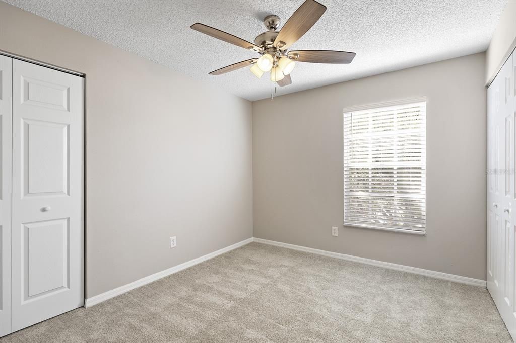 出租: $2,400 (4 贝兹, 2 浴室, 1764 平方英尺)