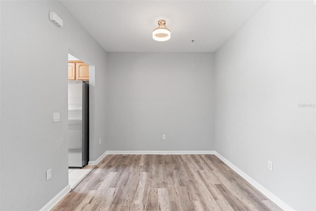 For Sale: $214,900 (2 beds, 2 baths, 1435 Square Feet)