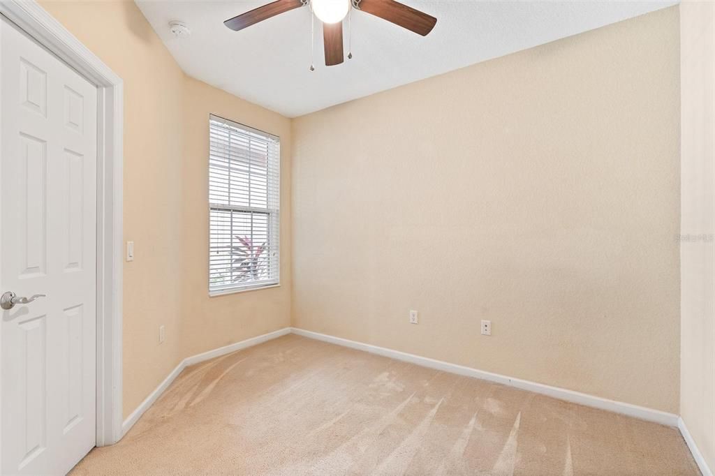 For Sale: $214,900 (2 beds, 2 baths, 1435 Square Feet)