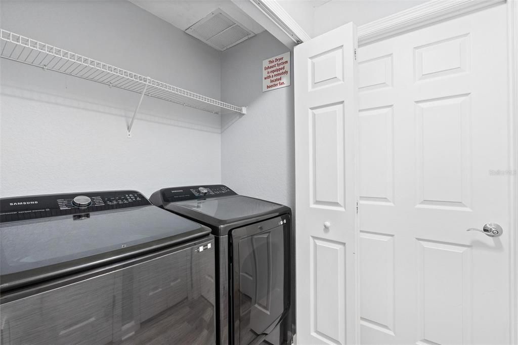 For Sale: $214,900 (2 beds, 2 baths, 1435 Square Feet)