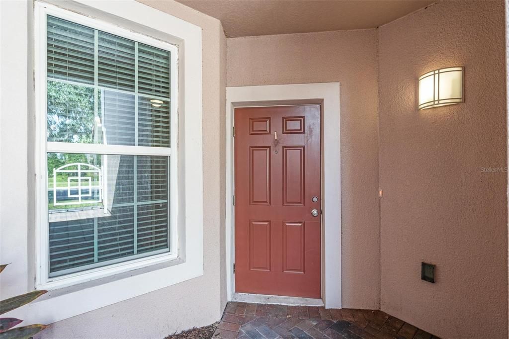 For Sale: $214,900 (2 beds, 2 baths, 1435 Square Feet)