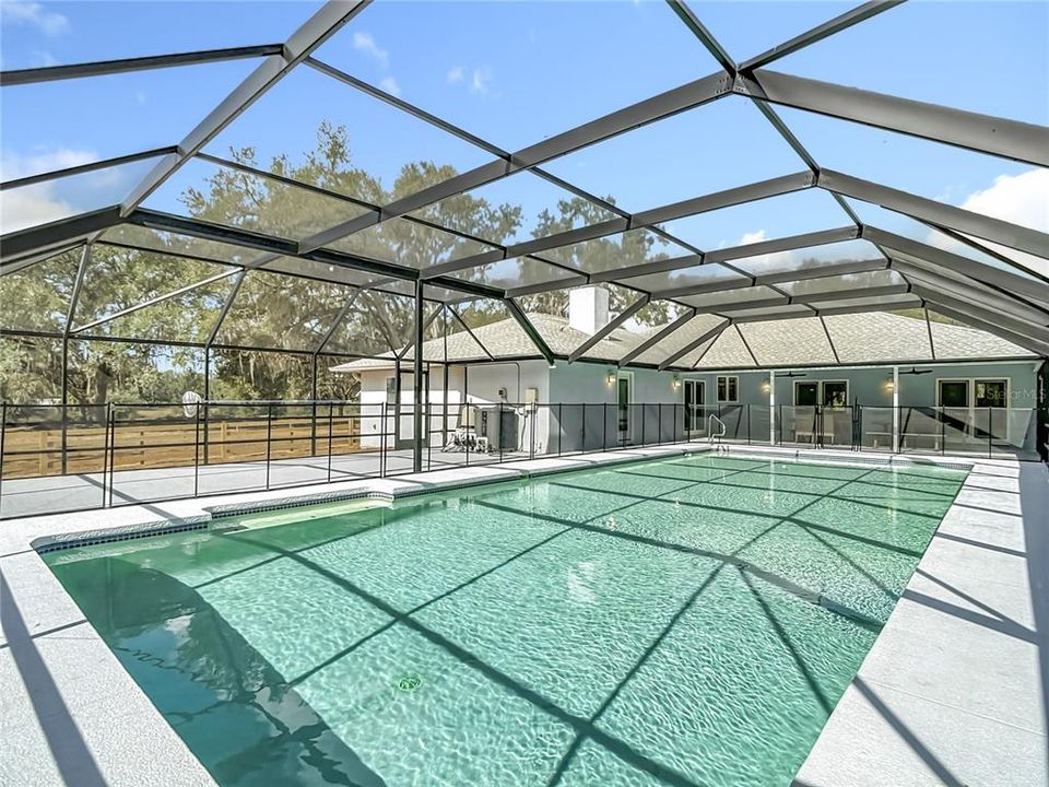 For Rent: $4,500 (4 beds, 3 baths, 2623 Square Feet)