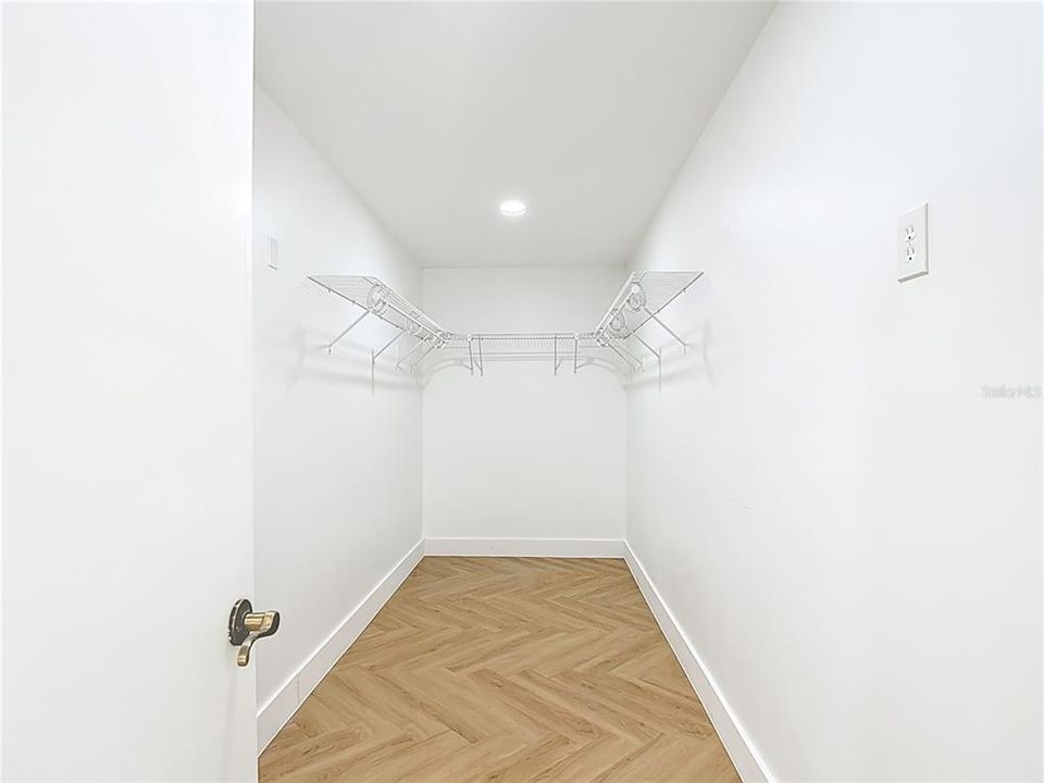 For Rent: $4,500 (4 beds, 3 baths, 2623 Square Feet)