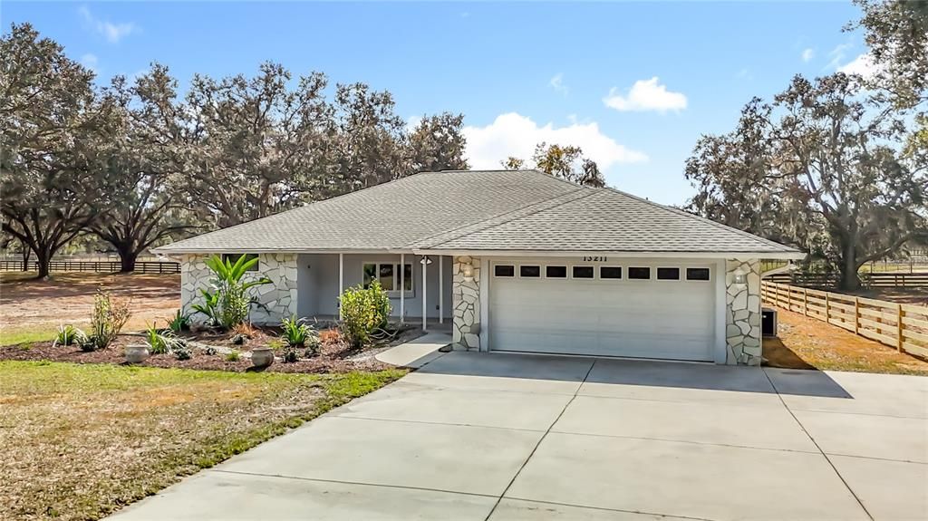 For Rent: $4,500 (4 beds, 3 baths, 2623 Square Feet)