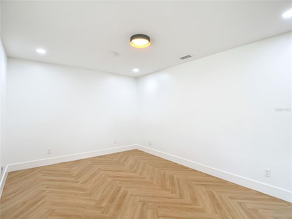 For Rent: $4,500 (4 beds, 3 baths, 2623 Square Feet)