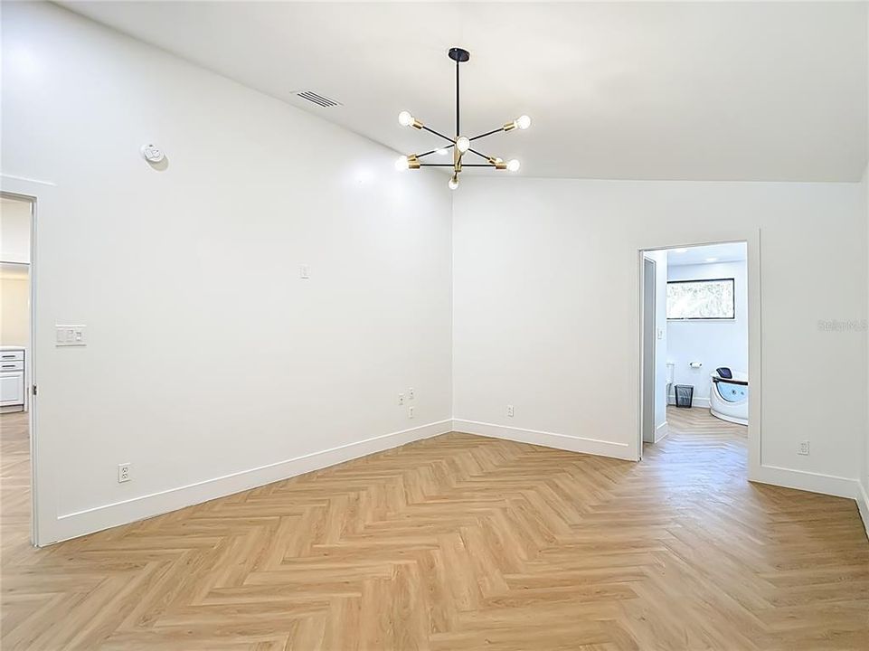 For Rent: $4,500 (4 beds, 3 baths, 2623 Square Feet)