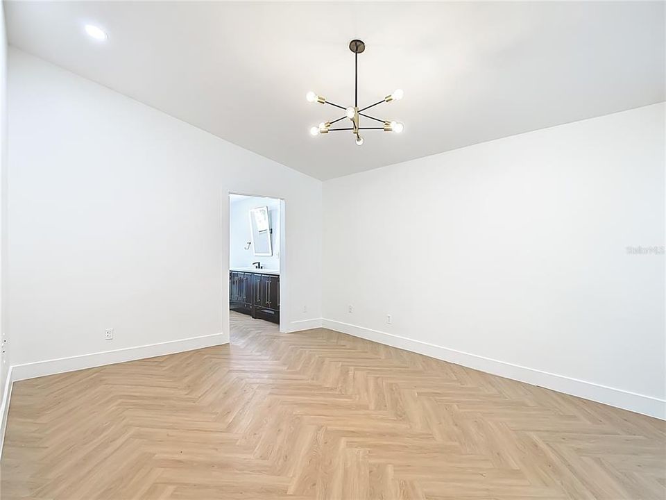 For Rent: $4,500 (4 beds, 3 baths, 2623 Square Feet)