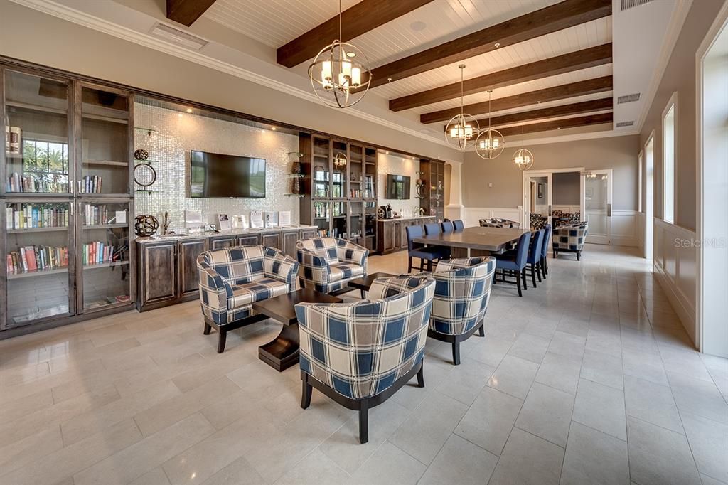 На продажу: $865,000 (3 спален, 3 ванн, 2488 Квадратных фут)