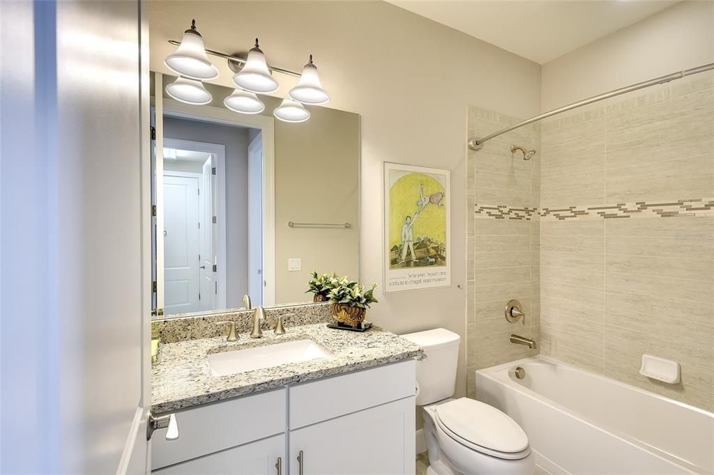 На продажу: $865,000 (3 спален, 3 ванн, 2488 Квадратных фут)