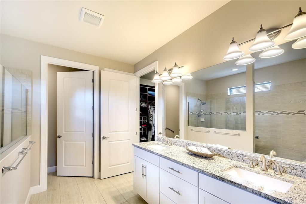 На продажу: $865,000 (3 спален, 3 ванн, 2488 Квадратных фут)