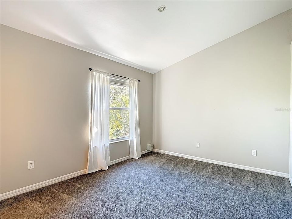 For Sale: $249,900 (2 beds, 1 baths, 1134 Square Feet)