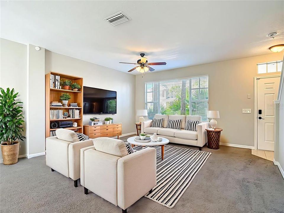 For Sale: $249,900 (2 beds, 1 baths, 1134 Square Feet)