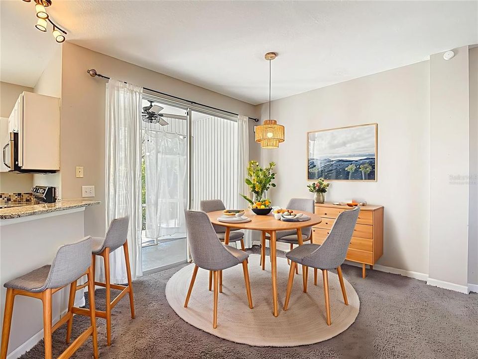 For Sale: $249,900 (2 beds, 1 baths, 1134 Square Feet)