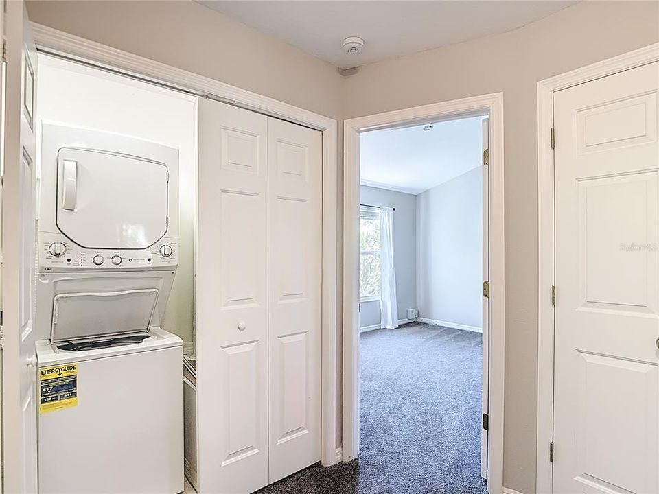 For Sale: $249,900 (2 beds, 1 baths, 1134 Square Feet)