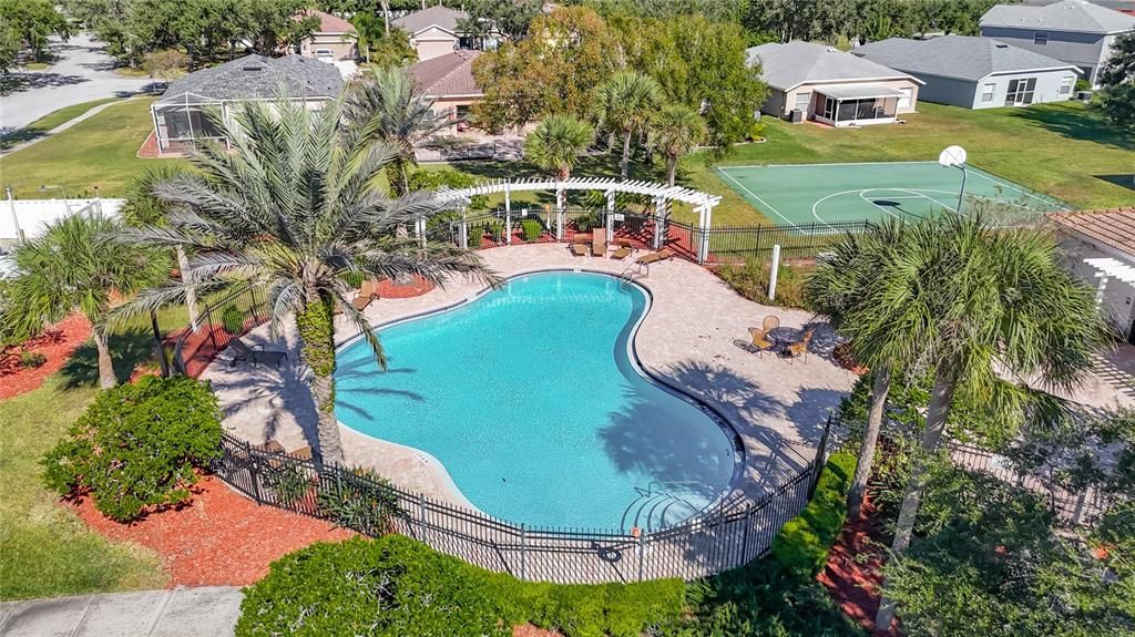 For Sale: $249,900 (2 beds, 1 baths, 1134 Square Feet)