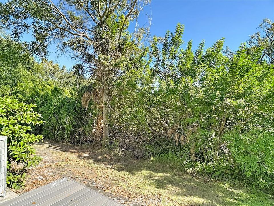 For Sale: $249,900 (2 beds, 1 baths, 1134 Square Feet)