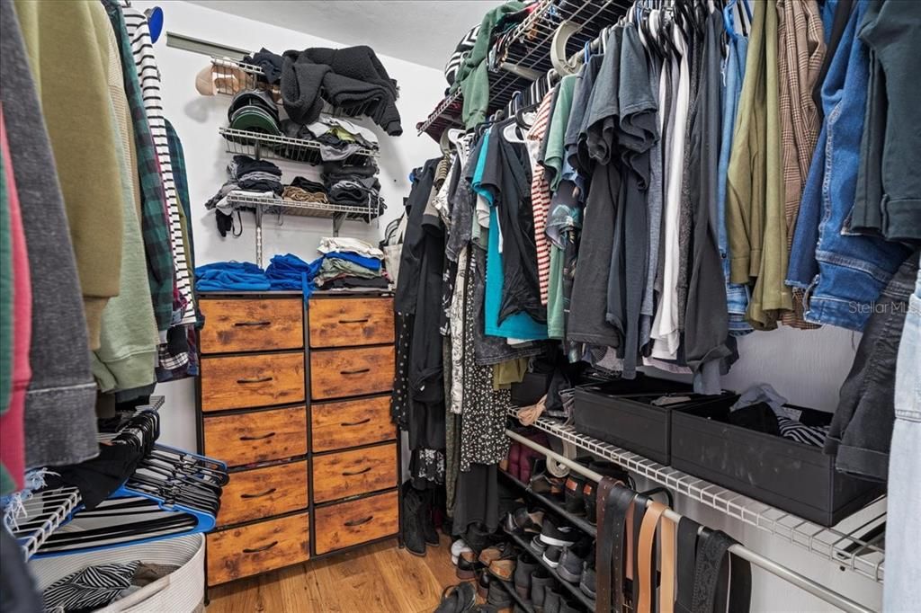 待售: $379,500 (3 贝兹, 2 浴室, 1569 平方英尺)