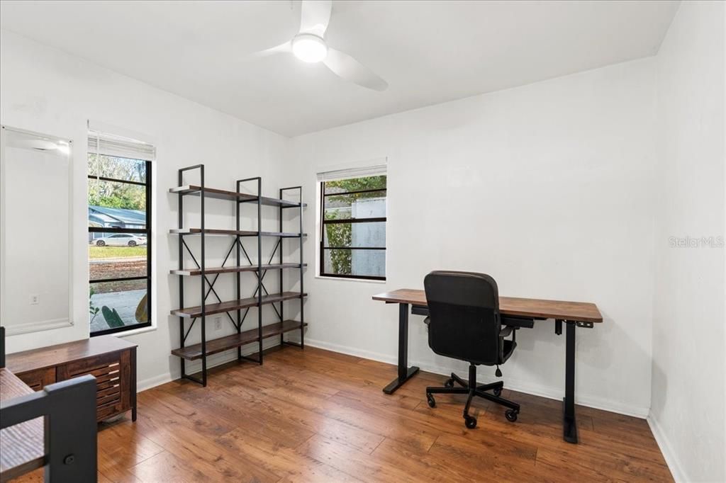 待售: $379,500 (3 贝兹, 2 浴室, 1569 平方英尺)