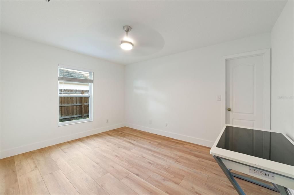 出租: $2,900 (3 贝兹, 2 浴室, 1530 平方英尺)