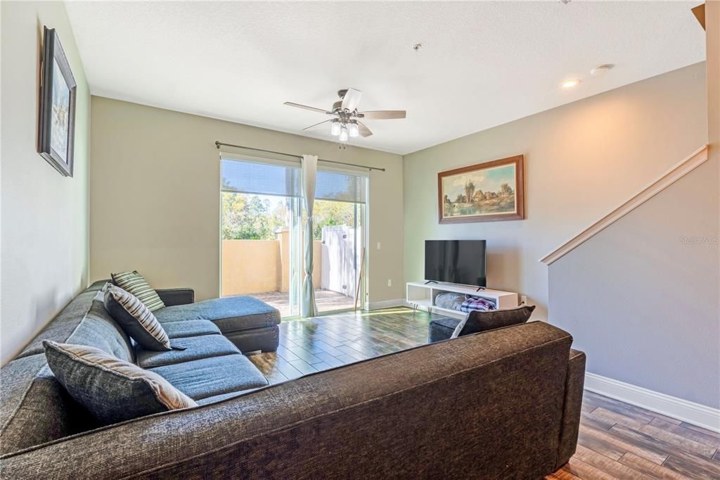 待售: $325,000 (3 贝兹, 2 浴室, 1512 平方英尺)