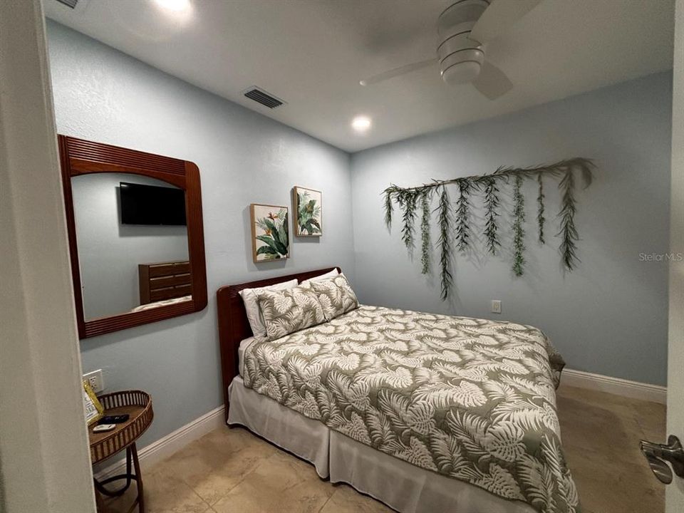 待售: $1,450,000 (4 贝兹, 3 浴室, 1648 平方英尺)