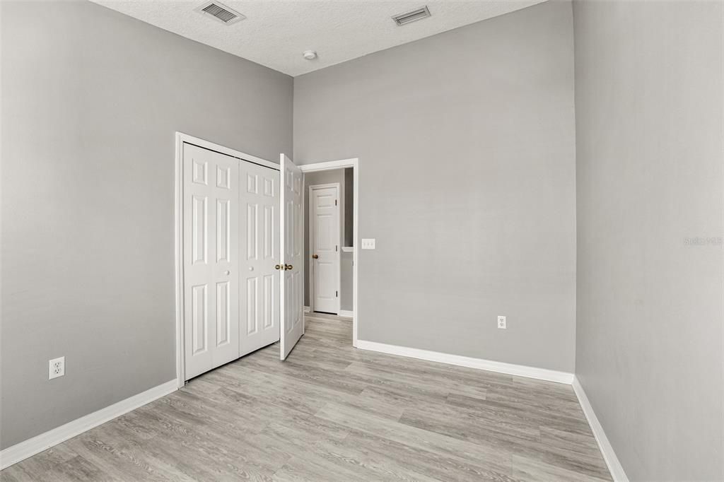 En Venta: $449,900 (3 camas, 2 baños, 1635 Pies cuadrados)