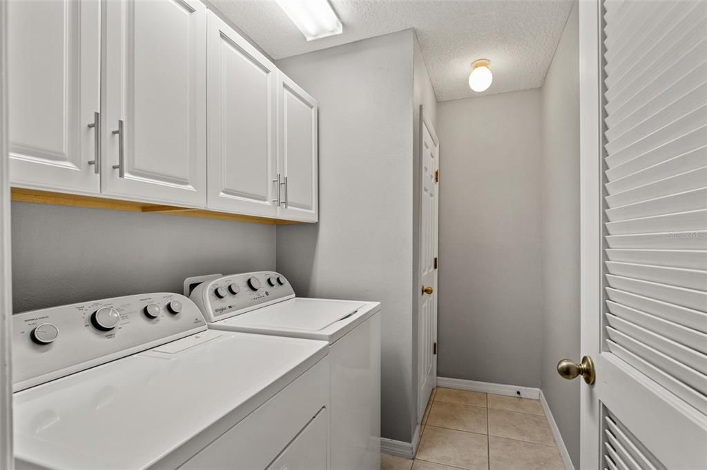 En Venta: $449,900 (3 camas, 2 baños, 1635 Pies cuadrados)