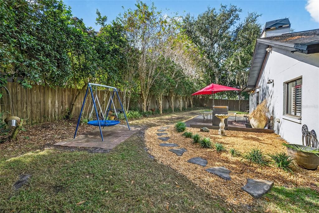 En Venta: $550,000 (5 camas, 2 baños, 2687 Pies cuadrados)