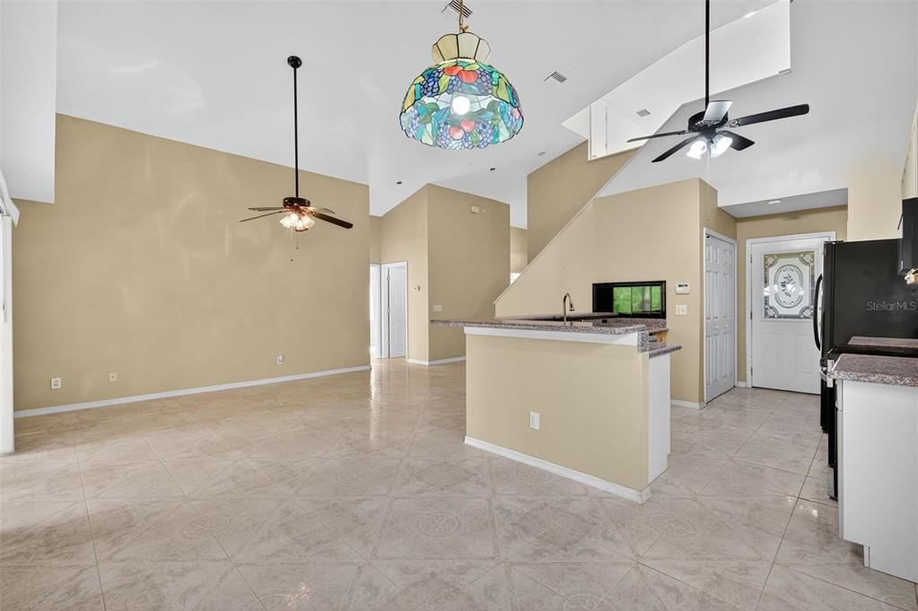 En Venta: $299,900 (3 camas, 2 baños, 1809 Pies cuadrados)