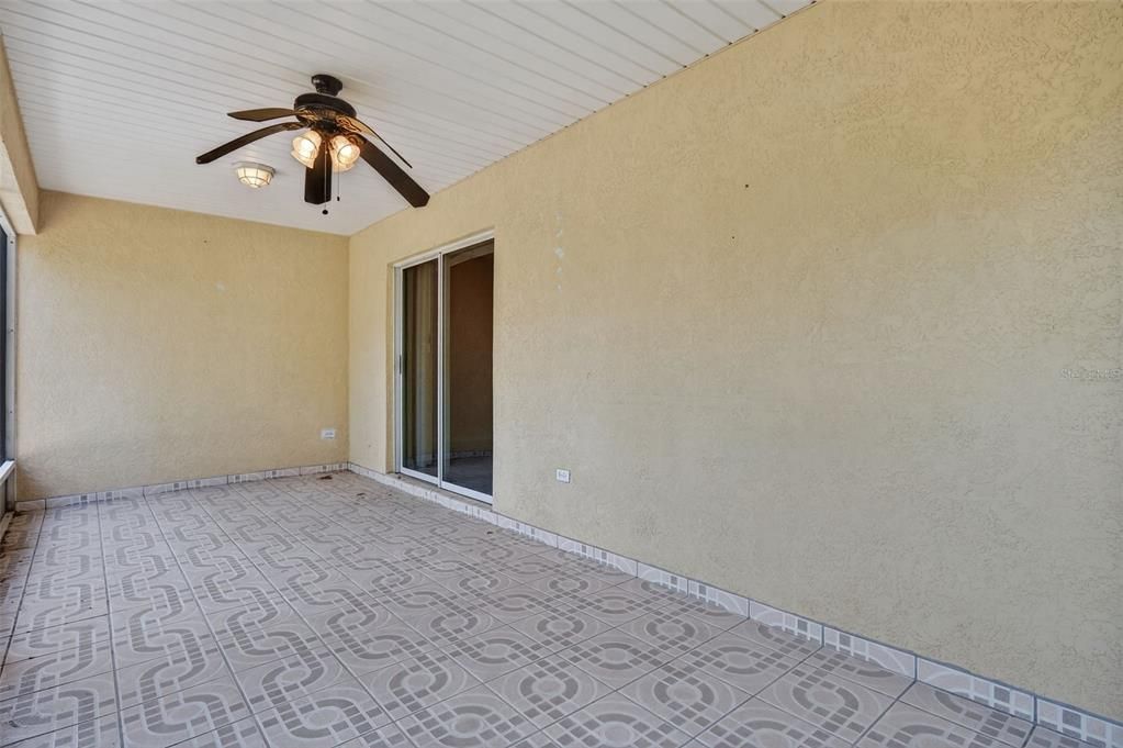 En Venta: $299,900 (3 camas, 2 baños, 1809 Pies cuadrados)