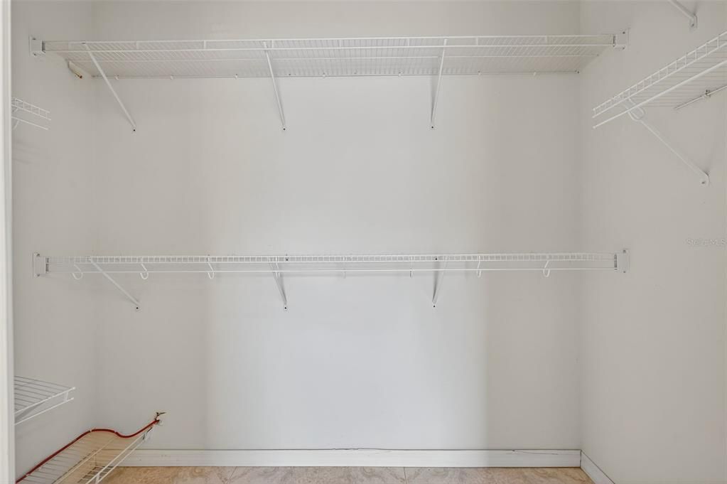 En Venta: $299,900 (3 camas, 2 baños, 1809 Pies cuadrados)