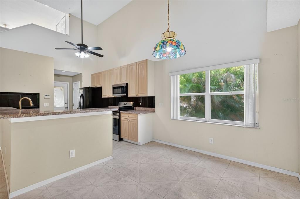 En Venta: $299,900 (3 camas, 2 baños, 1809 Pies cuadrados)