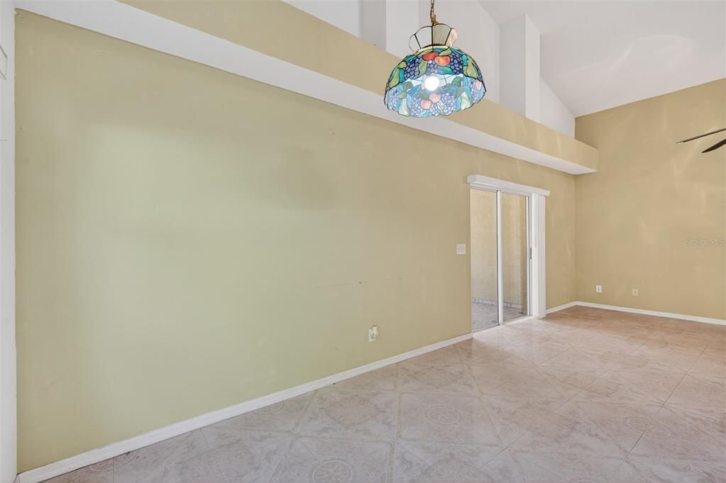 En Venta: $299,900 (3 camas, 2 baños, 1809 Pies cuadrados)