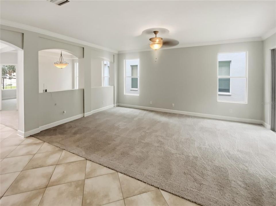 На продажу: $538,000 (5 спален, 3 ванн, 3886 Квадратных фут)