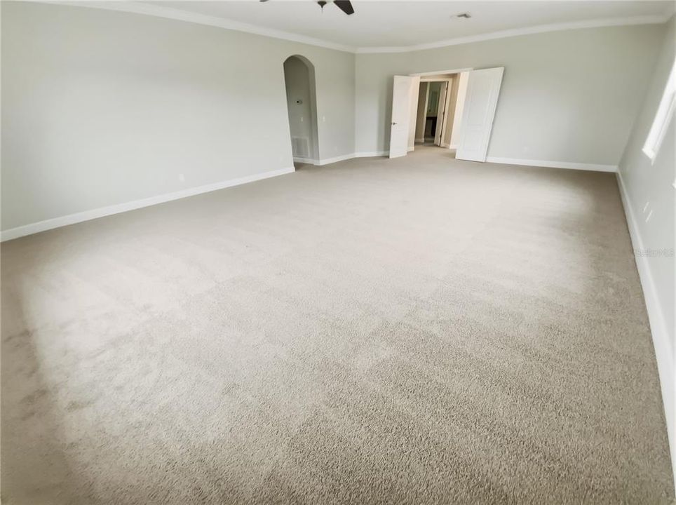 На продажу: $538,000 (5 спален, 3 ванн, 3886 Квадратных фут)