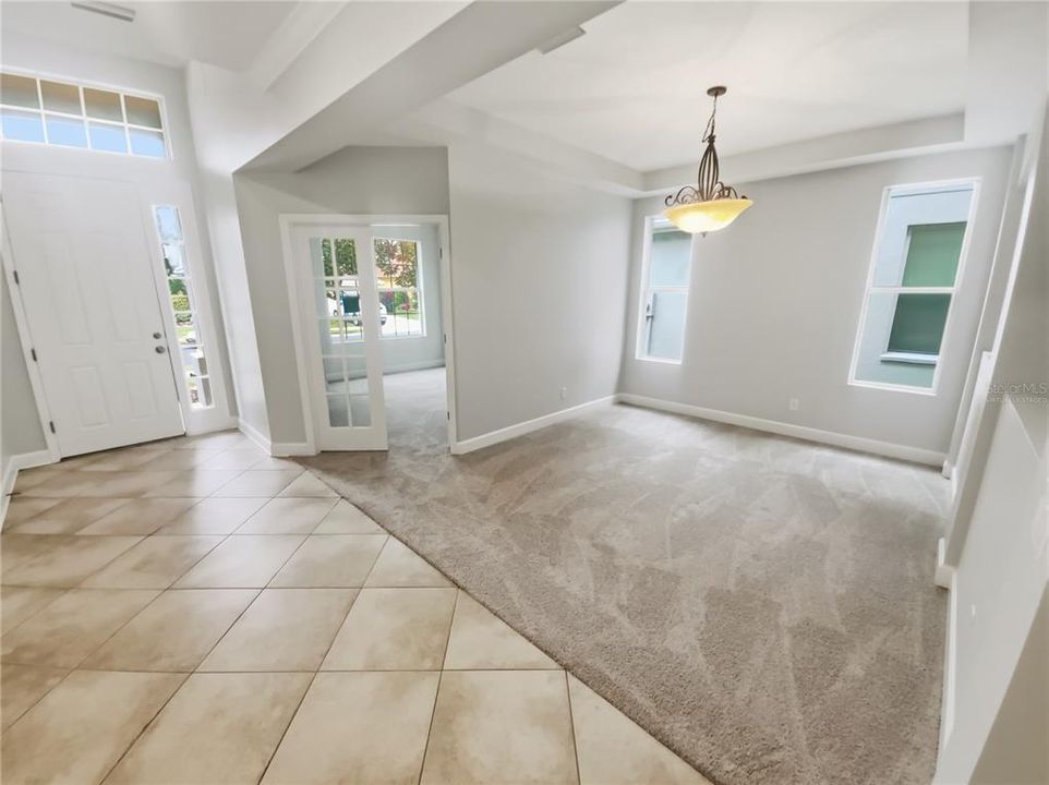 На продажу: $538,000 (5 спален, 3 ванн, 3886 Квадратных фут)