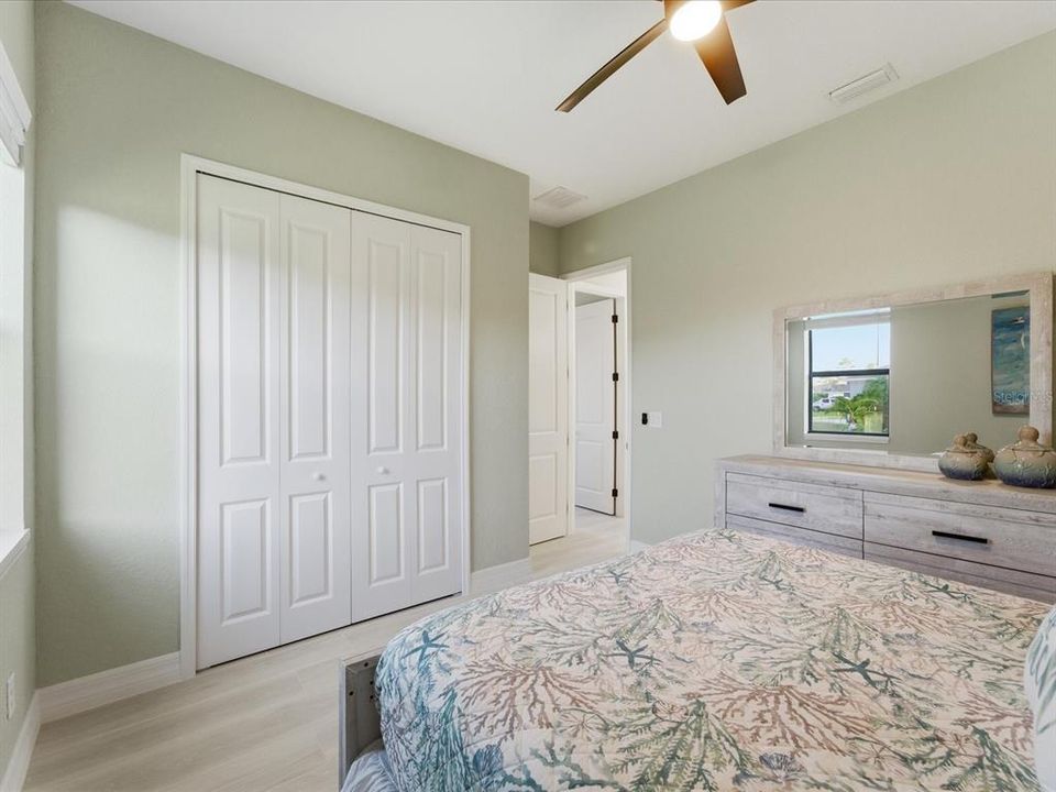 For Sale: $599,900 (3 beds, 2 baths, 1700 Square Feet)