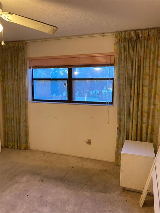 En Venta: $164,900 (2 camas, 2 baños, 1700 Pies cuadrados)