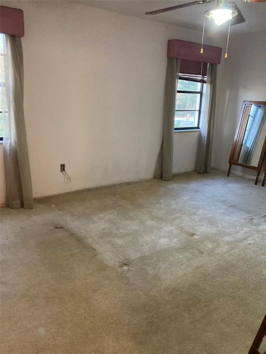 En Venta: $164,900 (2 camas, 2 baños, 1700 Pies cuadrados)