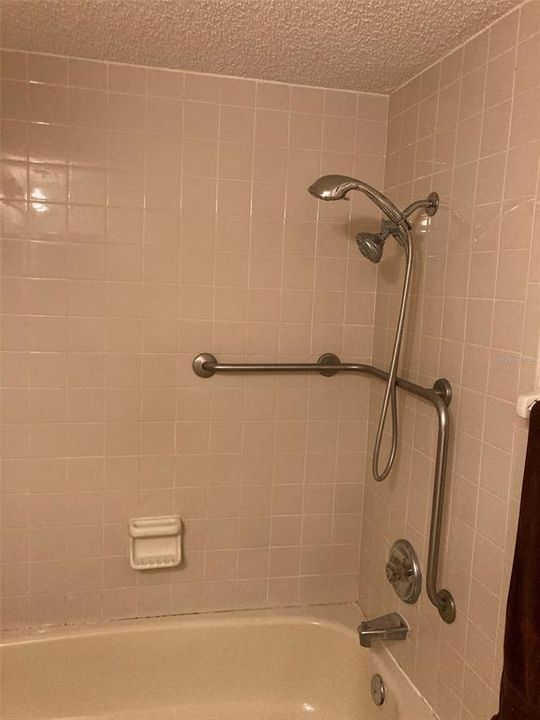 En Venta: $164,900 (2 camas, 2 baños, 1700 Pies cuadrados)