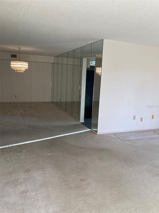 En Venta: $164,900 (2 camas, 2 baños, 1700 Pies cuadrados)