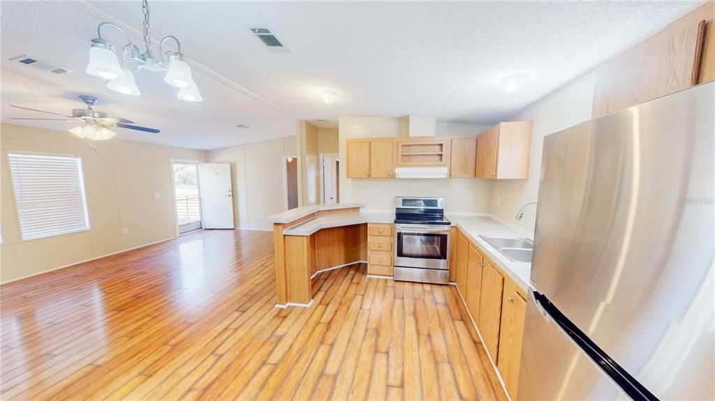 En Venta: $314,900 (3 camas, 2 baños, 1056 Pies cuadrados)