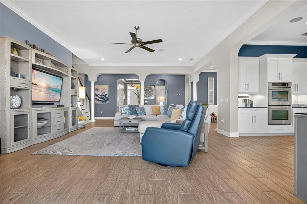 En Venta: $1,399,000 (4 camas, 4 baños, 4123 Pies cuadrados)