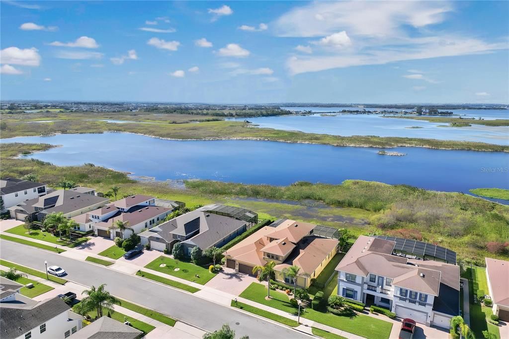 En Venta: $1,399,000 (4 camas, 4 baños, 4123 Pies cuadrados)