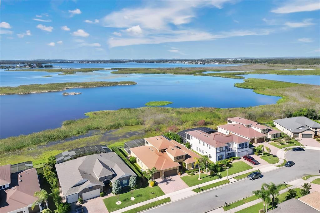 En Venta: $1,399,000 (4 camas, 4 baños, 4123 Pies cuadrados)